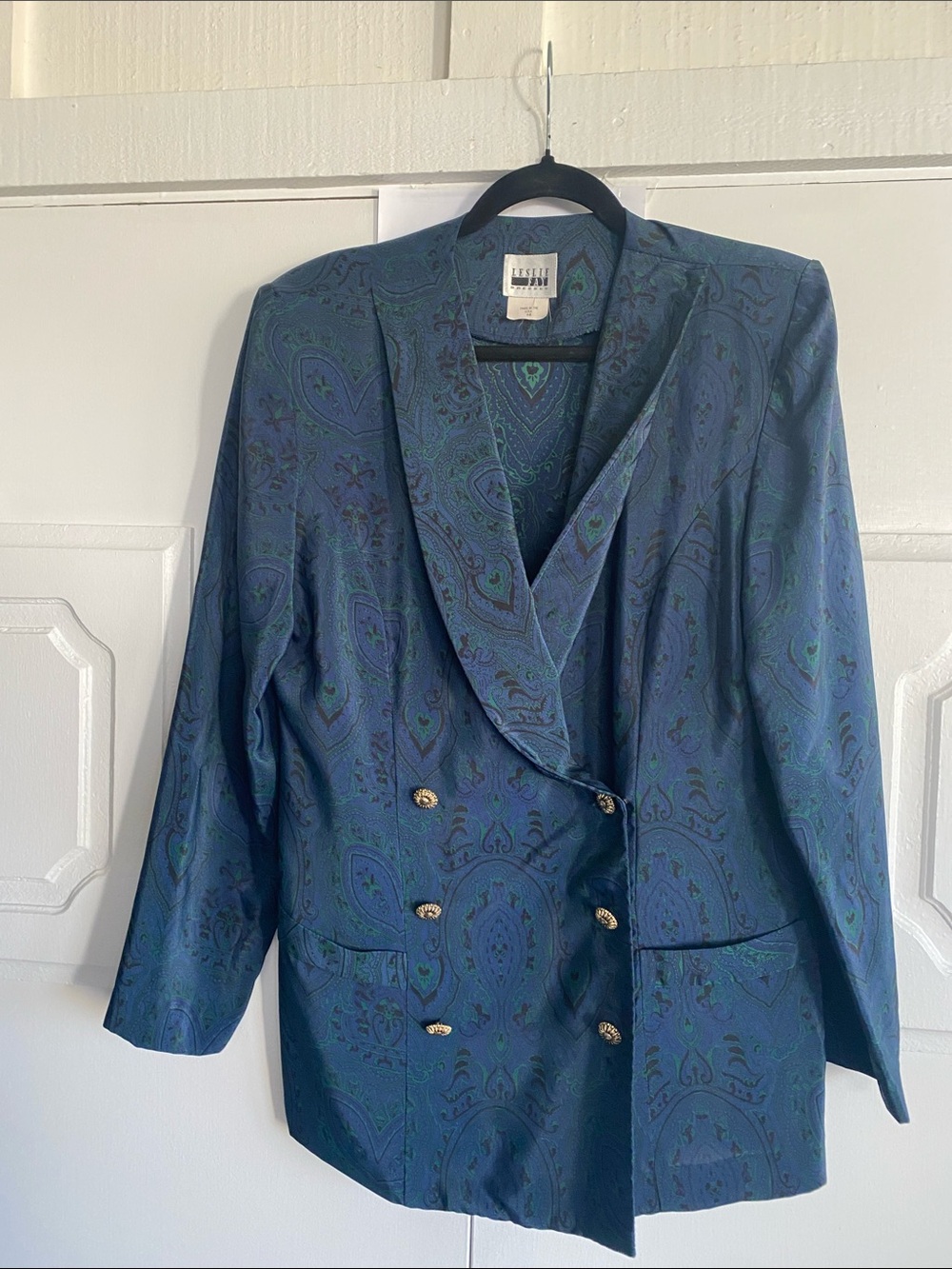 Leslie Fay Navy and Teal Paisley Jacket. Stunning colors